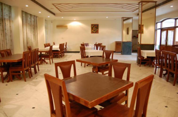 Hotel Sita Manor Gwalior Εξωτερικό φωτογραφία